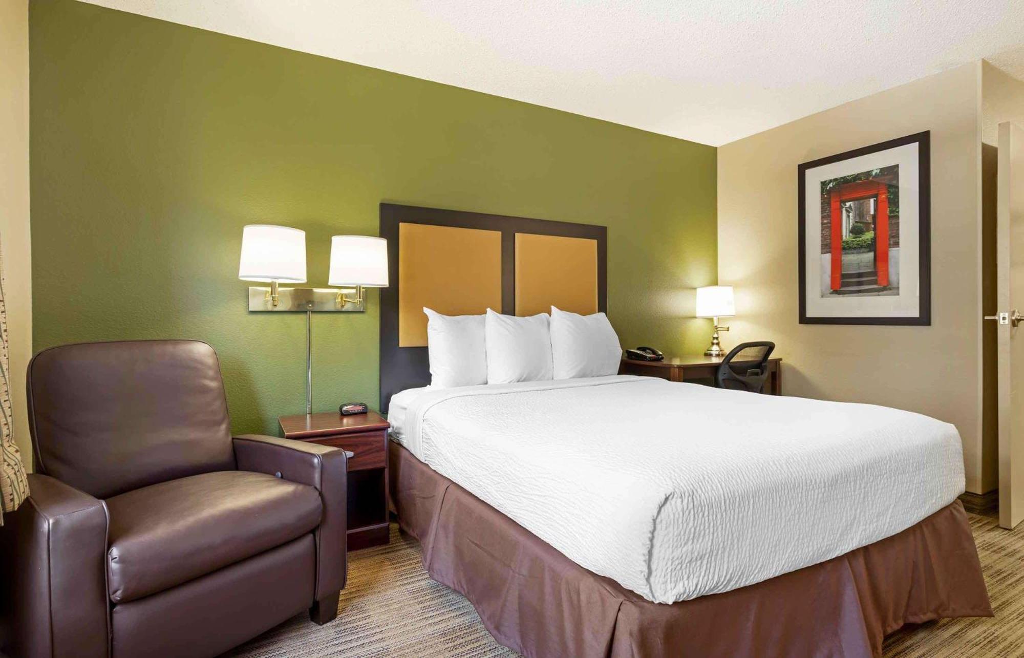 Extended Stay America Select Suites - Houston - Willowbrook - Hwy 249 Exterior photo
